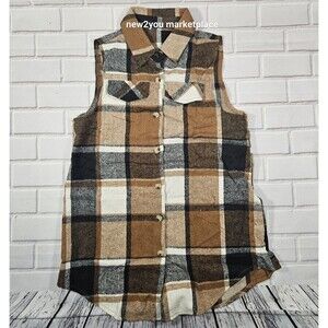 Brand new womans plaid button down vest cozy layering size medim